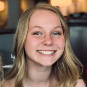 Meet your Posher, Jade